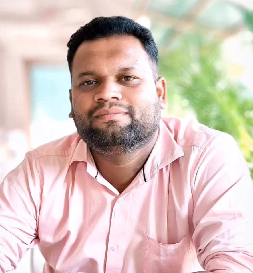 Mr. Subhash Suresh Chunarkar
